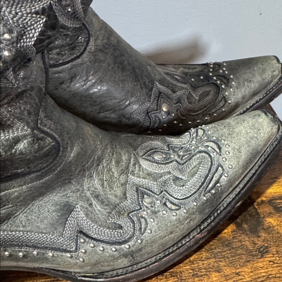 Vintage Corral Cowboy Boots Gray Leather Silver Studs Women's Size 10 - Picture 6 of 16